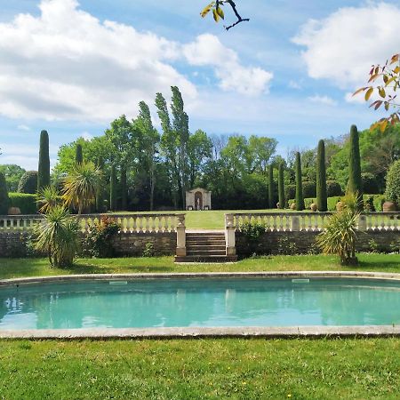 Le Domaine Des Oreades ユゼ エクステリア 写真
