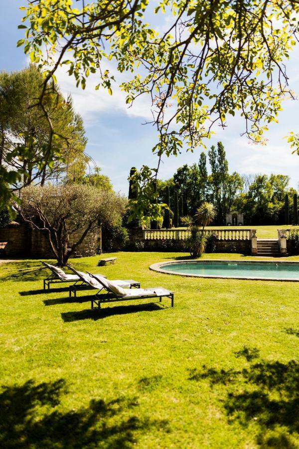 Le Domaine Des Oreades ユゼ エクステリア 写真