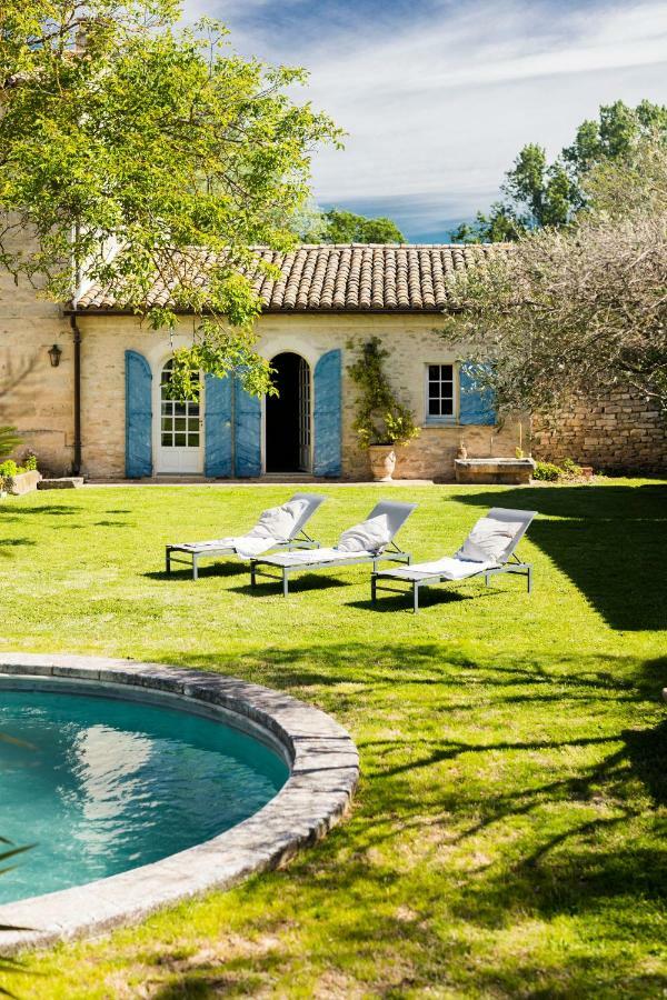 Le Domaine Des Oreades ユゼ エクステリア 写真